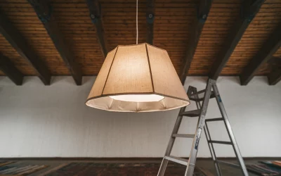 Hängelampen richtig reinigen & pflegen – So bleibt das Licht strahlend