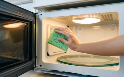 Mikrowelle reinigen & pflegen – So bleibt sie hygienisch und geruchsfrei